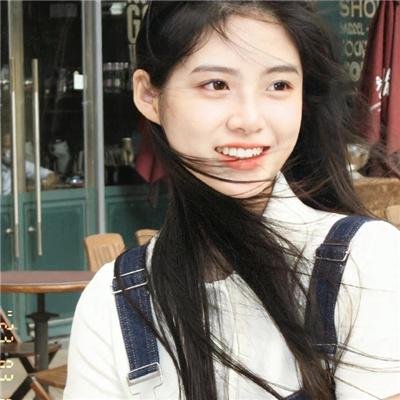 伴娘先拜堂